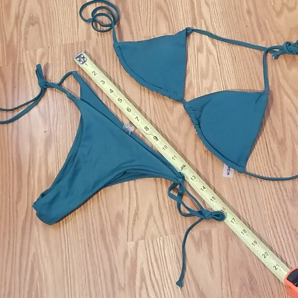 Shein bikini lg 2‎ bottoms 1 top - Picture 8 of 9